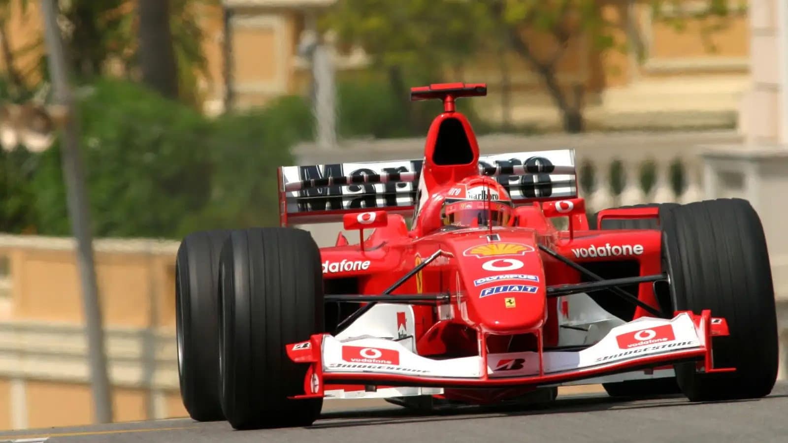 Michael & Co. The Dream Team: The Official Review Of The 2003 FIA Formula One World Championship