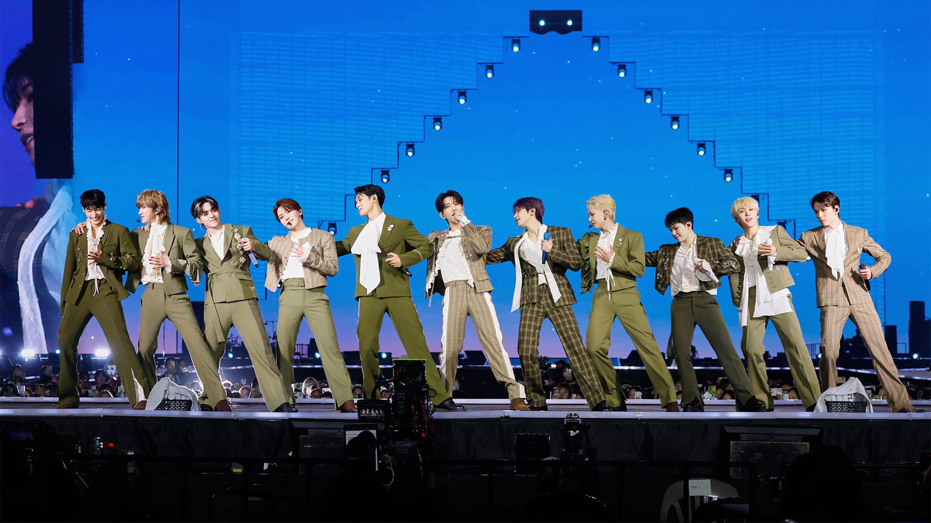 SEVENTEEN [RIGHT HERE] WORLD TOUR IN CINEMAS