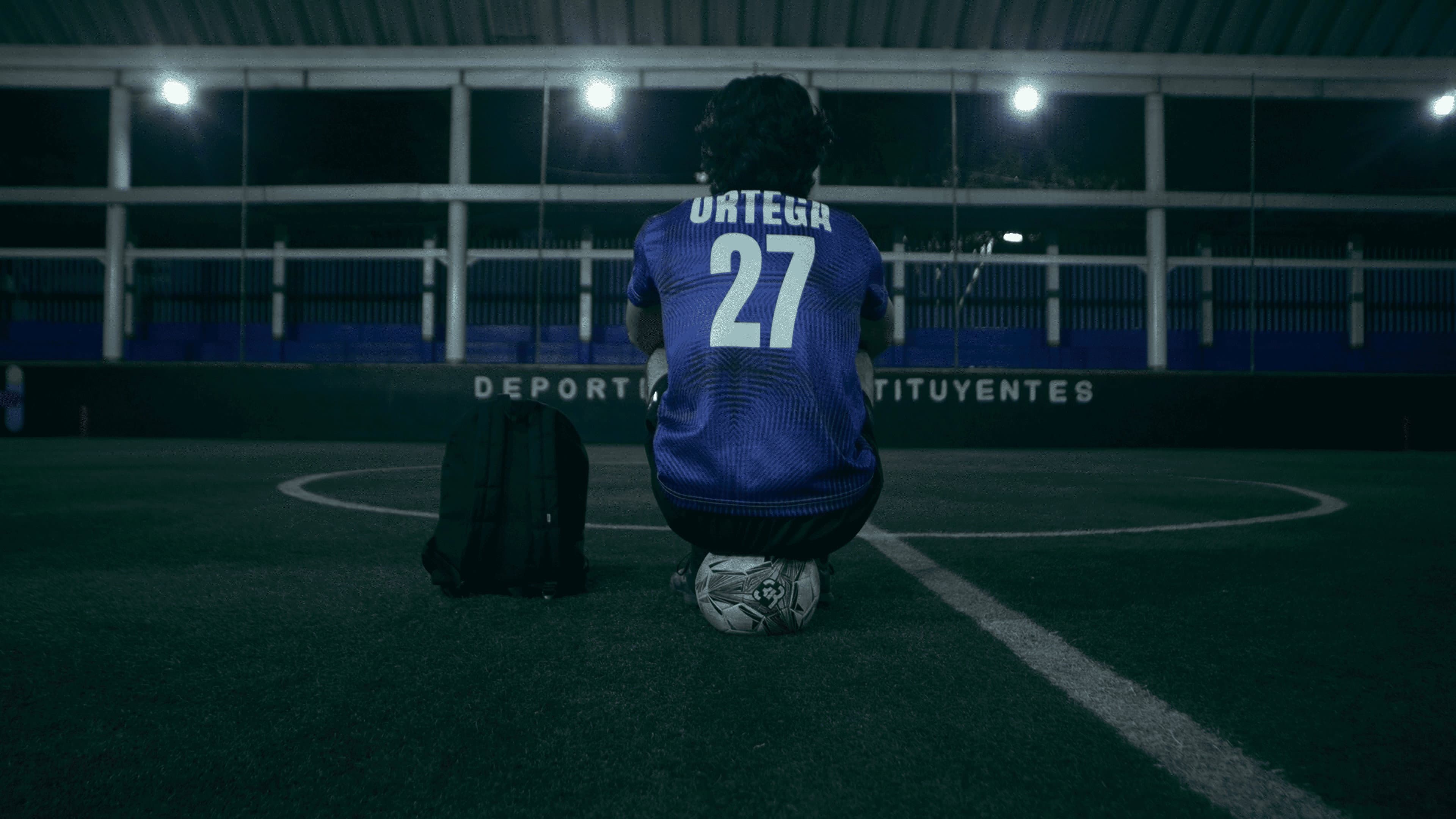Dentro de Líneas