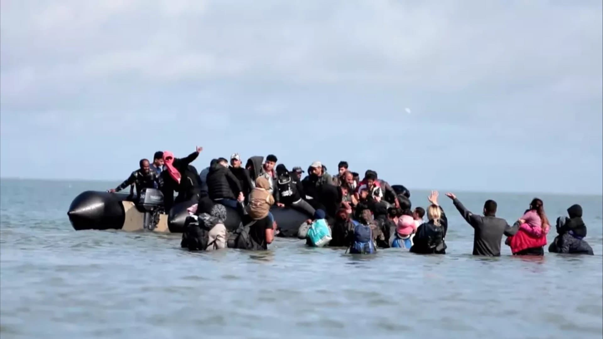 Calais-Douvres, l’exil sans fin