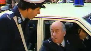 Τρελλοκομείον η "Ελλάς" — foto 3