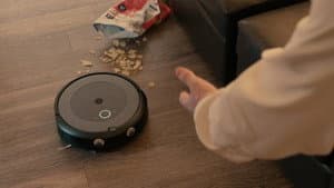 My Roomba Knows the Secrets of the Universe — foto 1