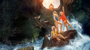 The Island of Lost Girls — foto 4
