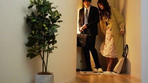 「えっ、先輩終電逃したの！？ウチ泊まります？」女子社員の誘いに乗ったらすっぴんと無防備な部屋着に僕は理性が吹っ飛び… — foto 4