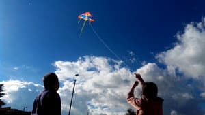 volar una cometa — foto 1