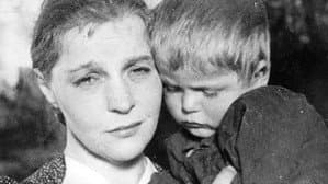Она защищает Родину — foto 2