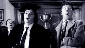 Carry On Teacher — foto 3