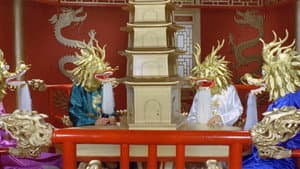 Five Golden Dragons — foto 2