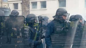 Un Peuple — foto 2