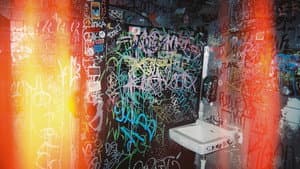 Taking the Piss — foto 1