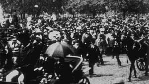 Fête du jubilé de la reine d'Angleterre : la foule suivant le cortège — foto 1