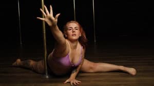 Both sides of the pole — foto 1