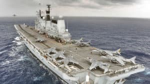 HMS Ark Royal — foto 1