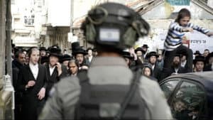 דה האן: קול מחוץ לזמן — foto 1