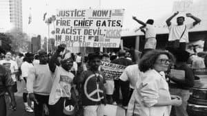L.A. Burning: The Riots 25 Years Later — foto 2