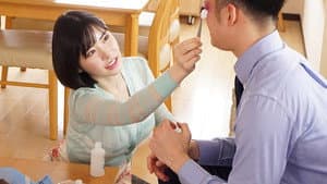 ATID-443 妻とのセックスレスに悩む僕は、あの日から義妹と肉体関係になった。 深田えいみ — foto 1