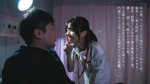 布団の中の密着NTR 狭い空間で動ける最低限のスローピストンで何度も精子絞ってあげる 倉本すみれ — foto 1