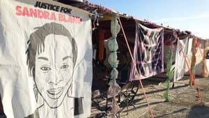 Di Su Nombre: La Vida Y Muerte De Sandra Bland — foto 2